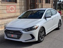 هیۆندای ئەلەنترا